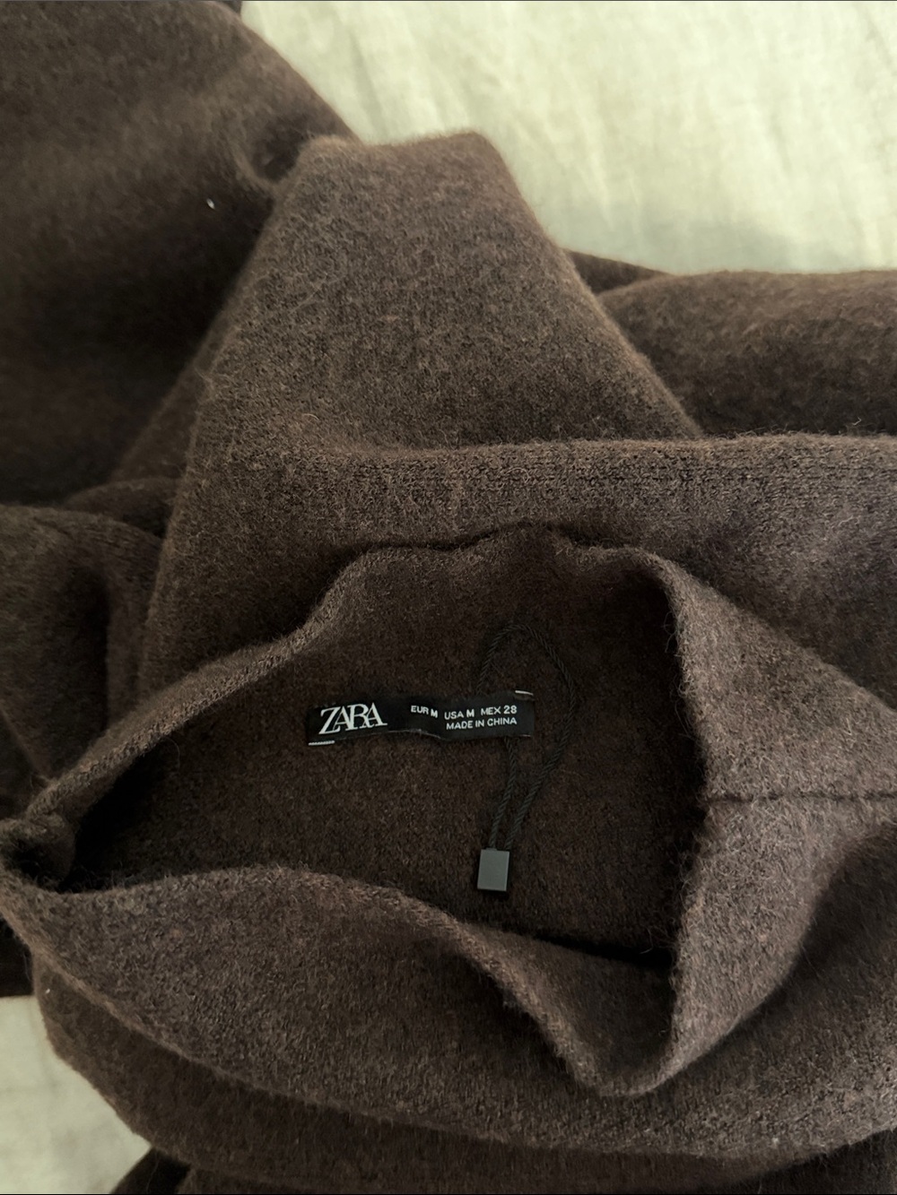 Zara viral brown poncho - Picture 3 of 4